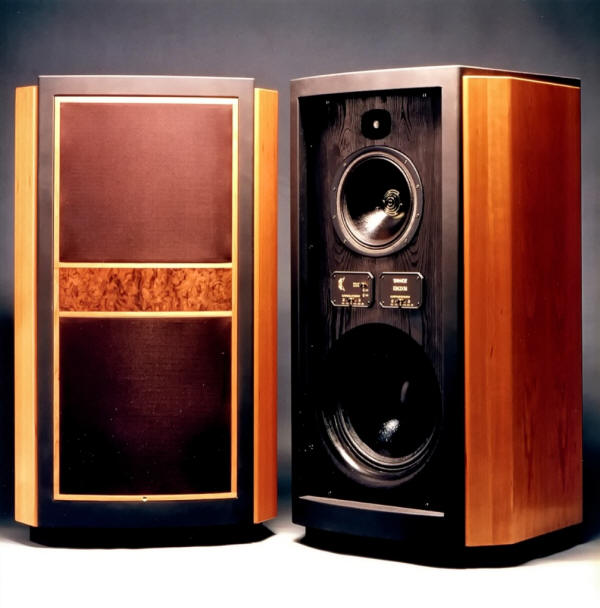 07-original-tannoy-kingdom-tannoy-photo
