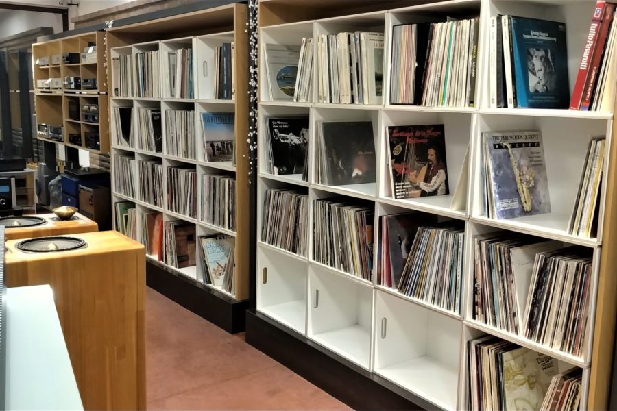 Nuovo reparto “Records Shop”.