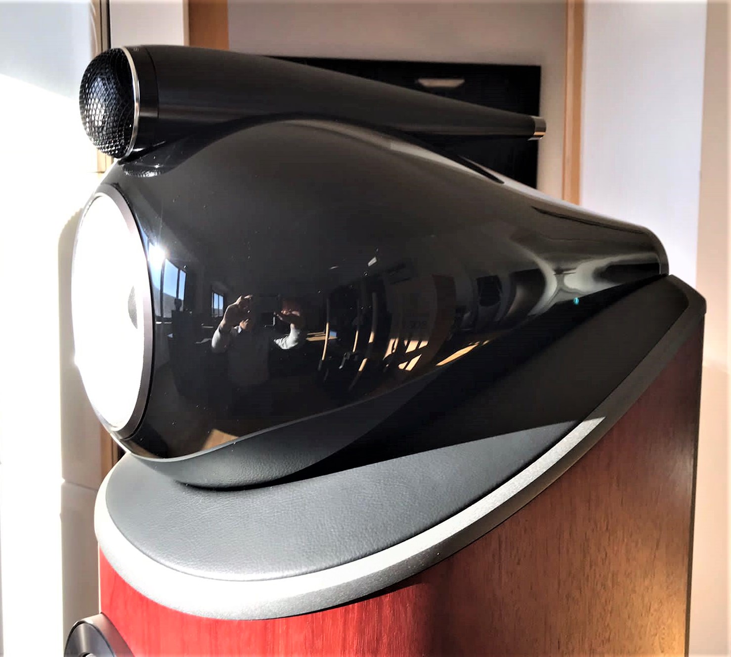 Ed ora anche Bowers & Wilkins…