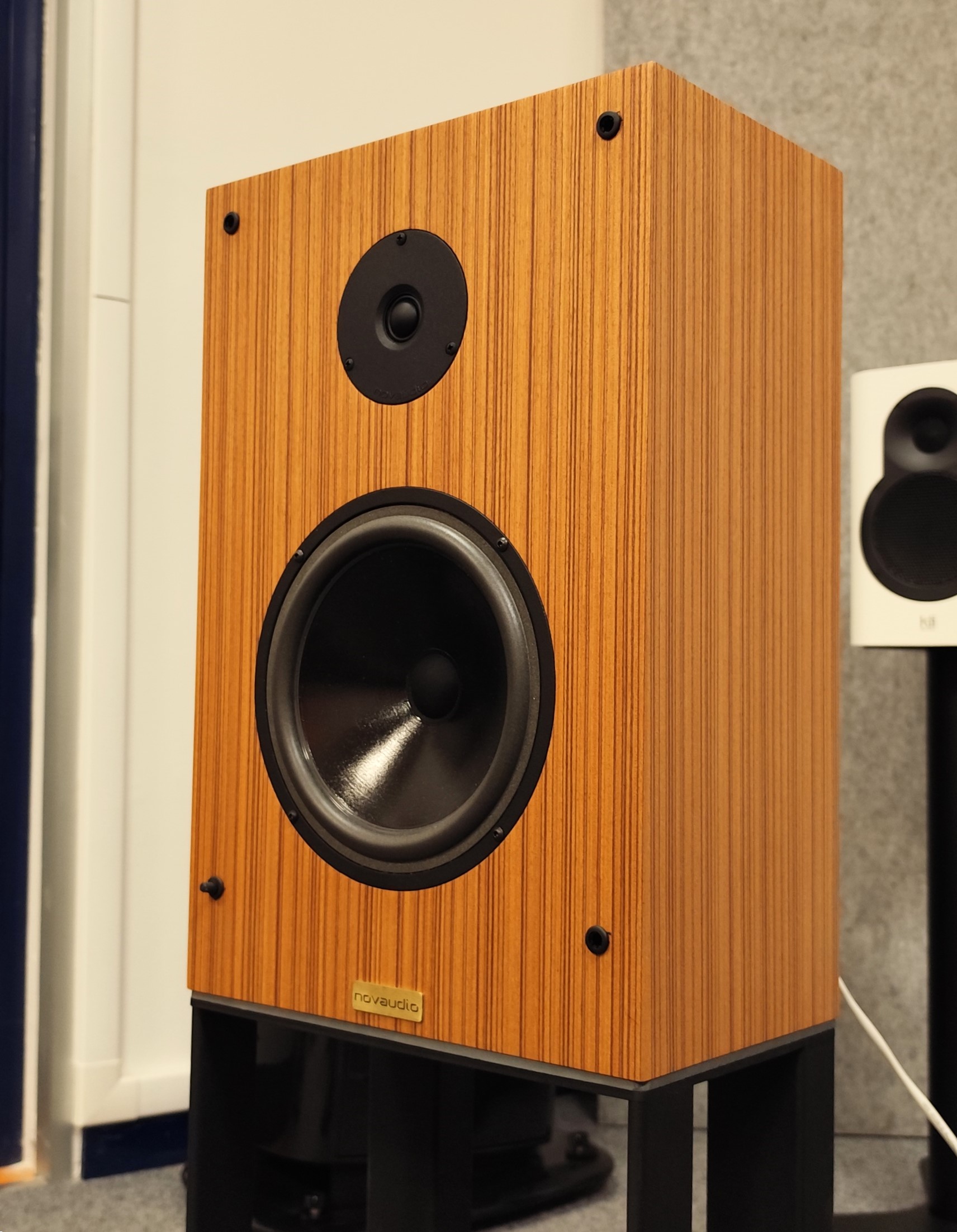 NOVAUDIO IL NUOVO MARCHIO DISTRIBUITO DA AUDIO GRAFFITI