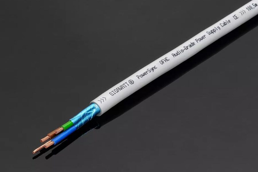 GIgawatt Sync Power Supply Cable – 45 €