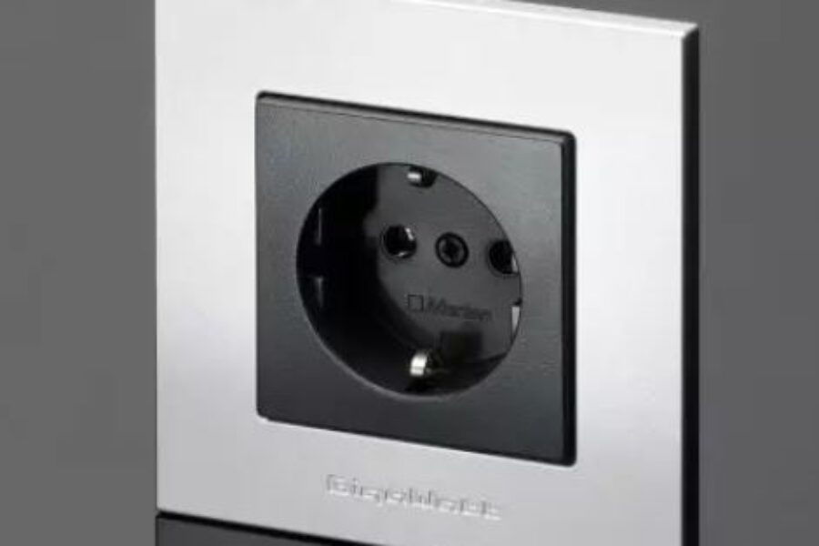 Gigawatt – G044 Wall Socket 129 €